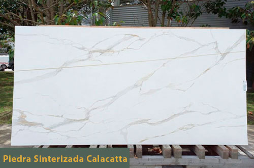 Piedra Sinterizada Calacatta